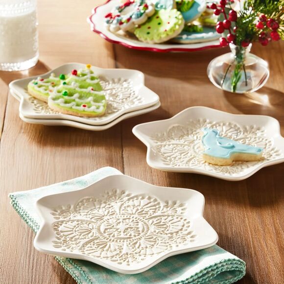 Pioneer Woman Vintage Lace Snowflake 4-Pk Stoneware Plates White 8.5-in Gift NEW - Picture 4 of 9